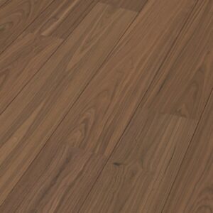 Nogal americano vivo